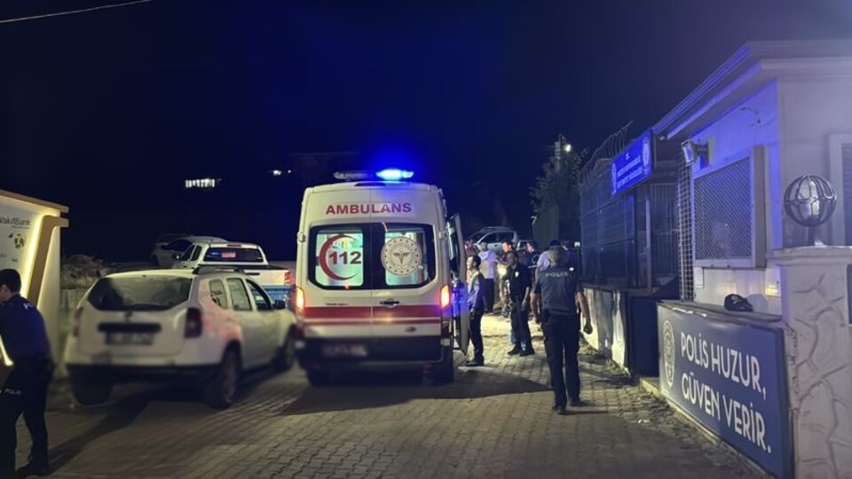 Silahlı kavgada 2 kişi yaralandı