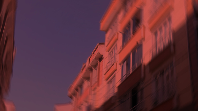 Apartmana pul biber tahliyesi!