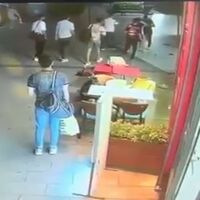 Sosyal medya saldırısı! Eski eşinin arkadaşını darp etti!