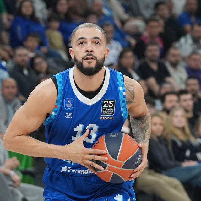 A.Efes'te ayrılık resmen açıklandı!