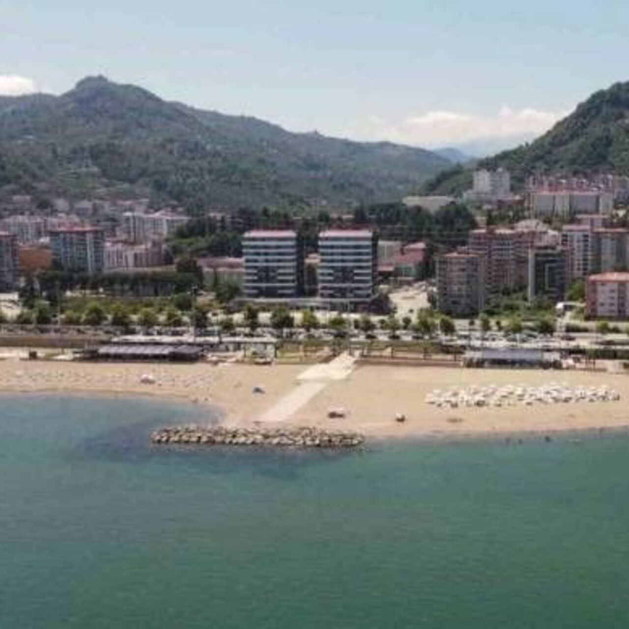 Giresun plajlarında deniz suyu temiz mi?