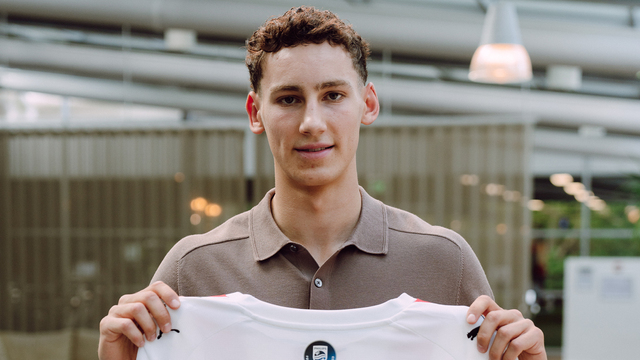 Mark van Bommel'in oğlu PSV'de!