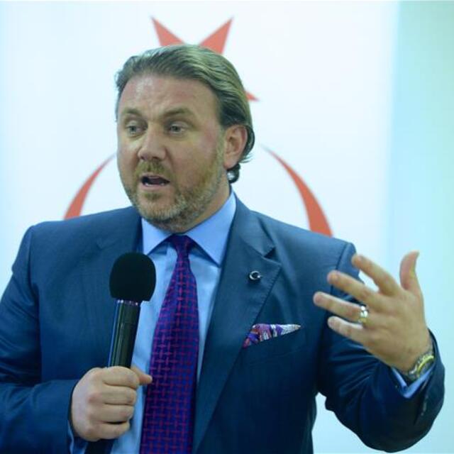 Yiğit Bulut kimdir?