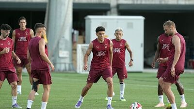 Galatasaray'da yeni sezon mesaisi!