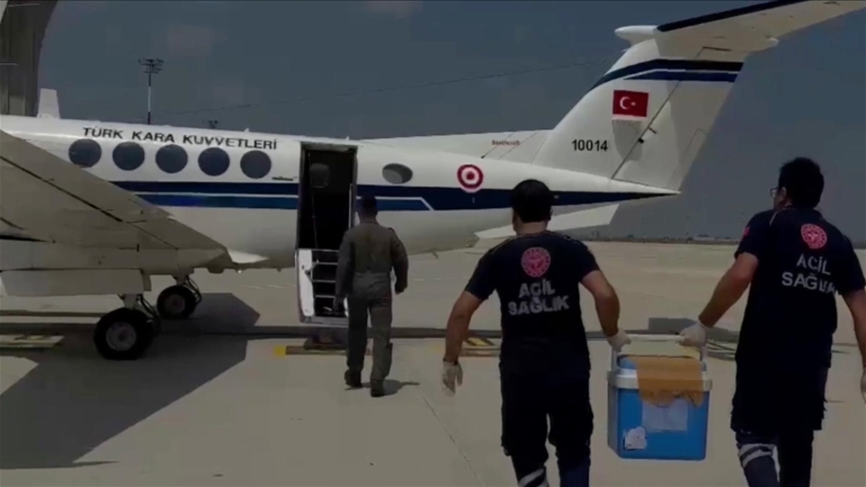 Trafik kazasında hayatını kaybeden gencin organları 2 kişiye umut oldu