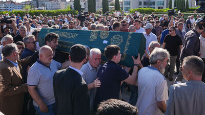 Yiğit Bulut son yolculuğuna uğurlandı