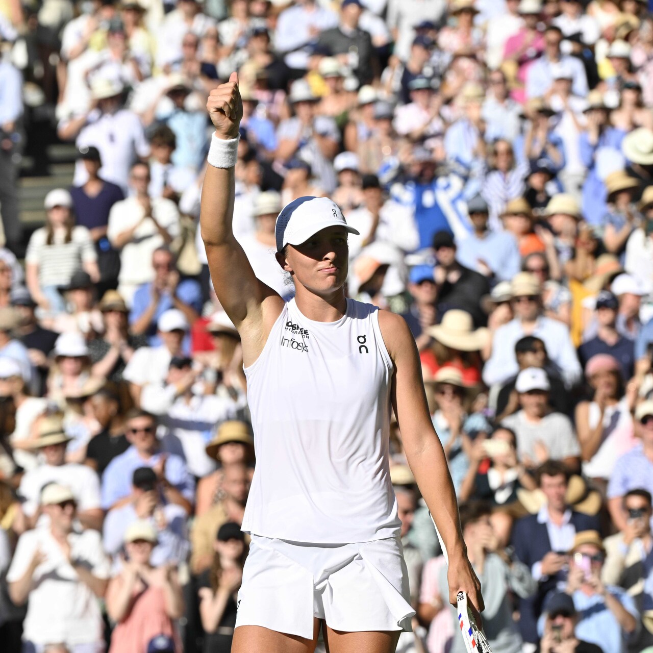 Wimbledon'da şampiyon Swiatek!
