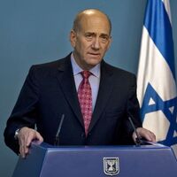 Olmert: Umarım Netanyahu istifa eder