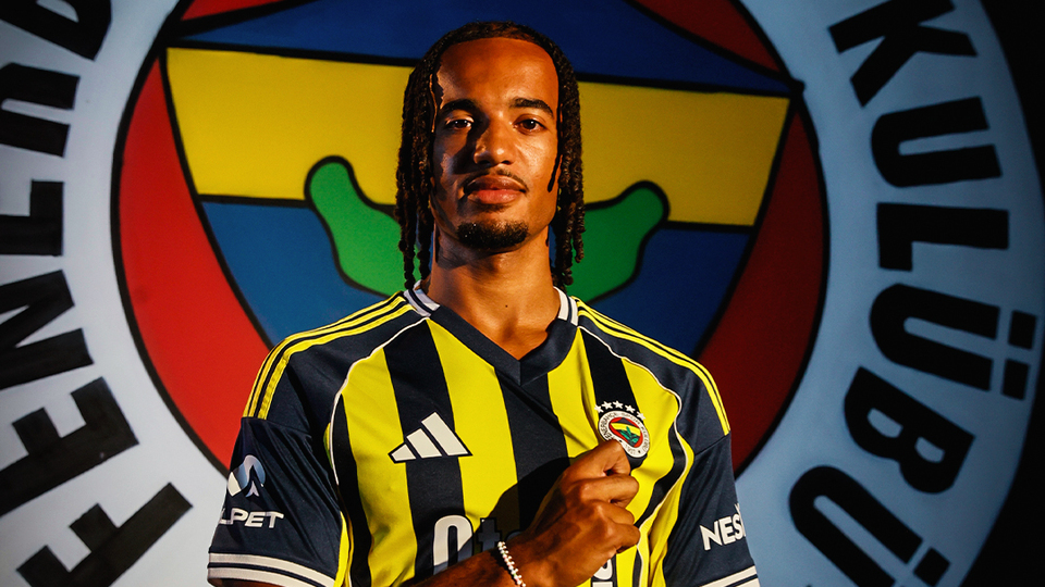Fenerbahçe transferi resmen açıkladı!