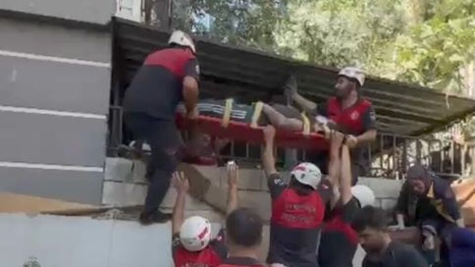 Epilepsi nöbeti geçirdi! 4.kattan düştü!