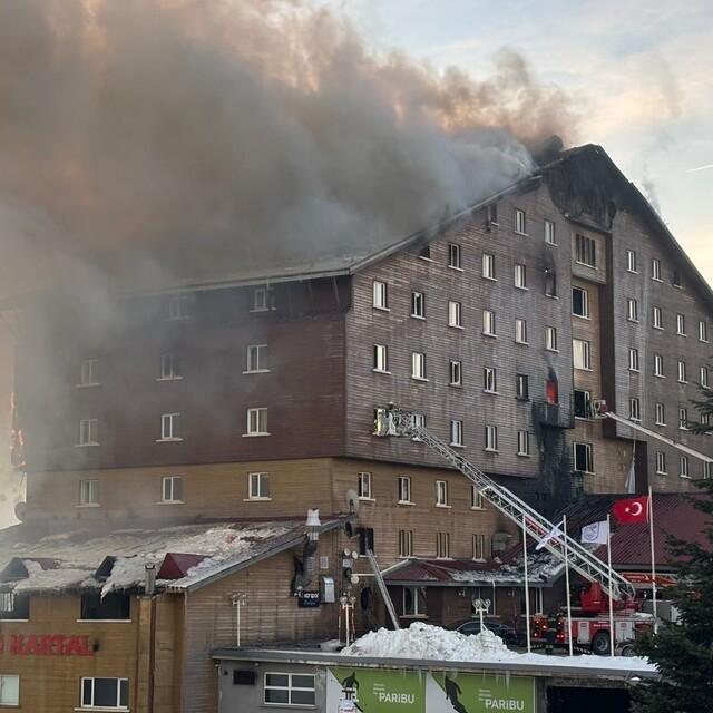 "Otel yönetimi, çıkarken yan odadakileri bile uyandırmadı!"