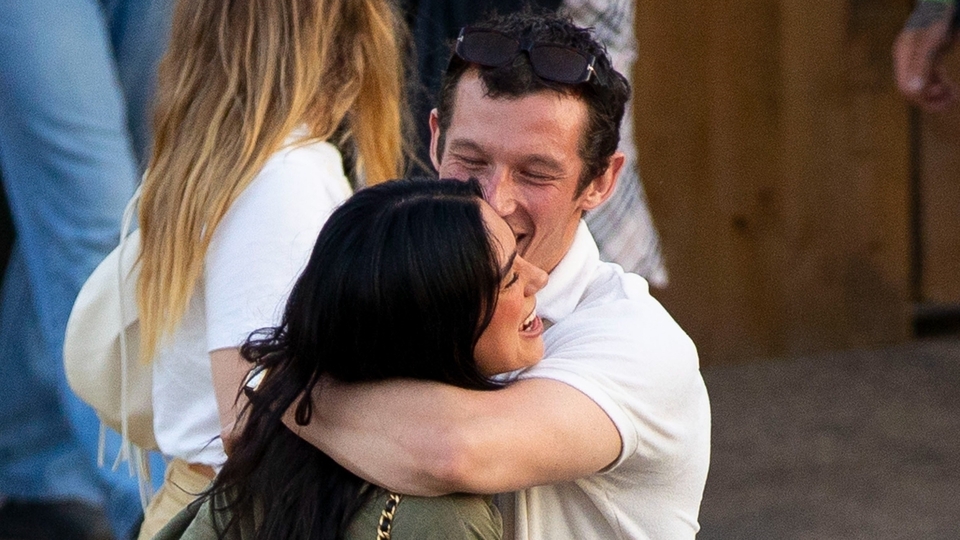 Parkta aşka geldiler