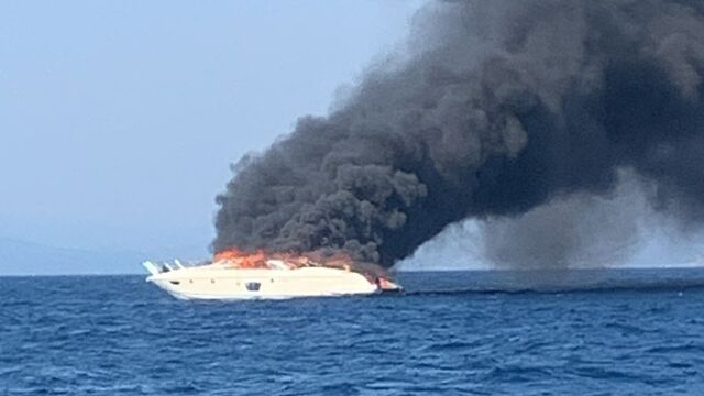 Bodrum'da kokutan yangın