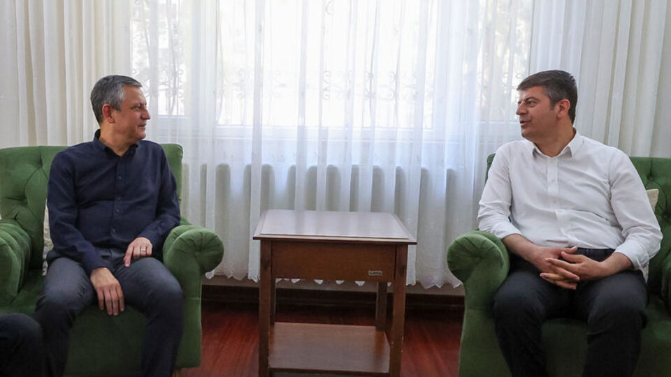 Abdurrahman Tutdere'yi evinde ziyaret etti