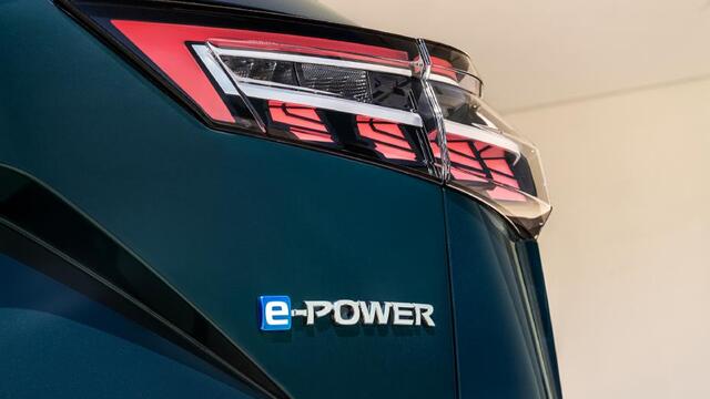 Yeni hibrit motoru 1200 km menzil sunuyor