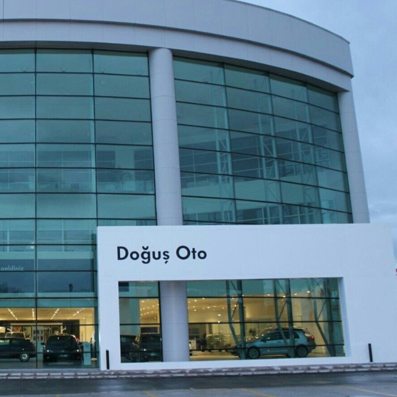 VW iki ülkeyi daha Doğuş'a emanet etti