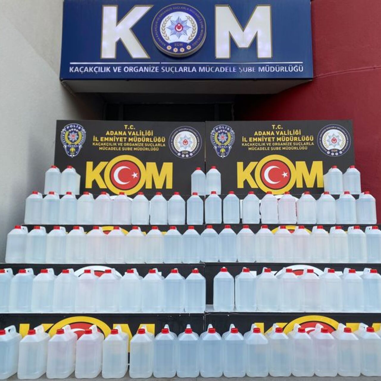Adana'da kaçak etil alkol ele geçirildi