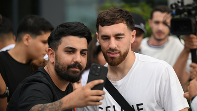 Orkun Kökçü kampa katıldı!