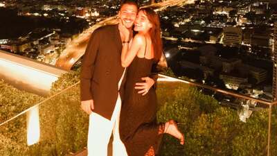 Ünlü çiftten yeni aşk pozu