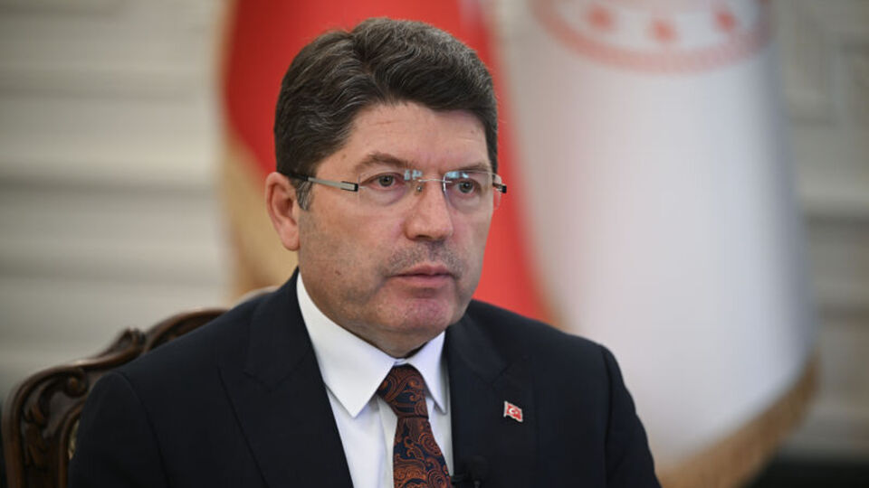 Tunç: AK Partili belediyelere de soruşturma açıldı