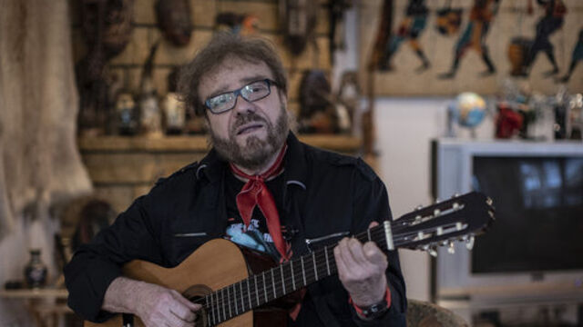 "Anlayan, anlamayana söylesin"