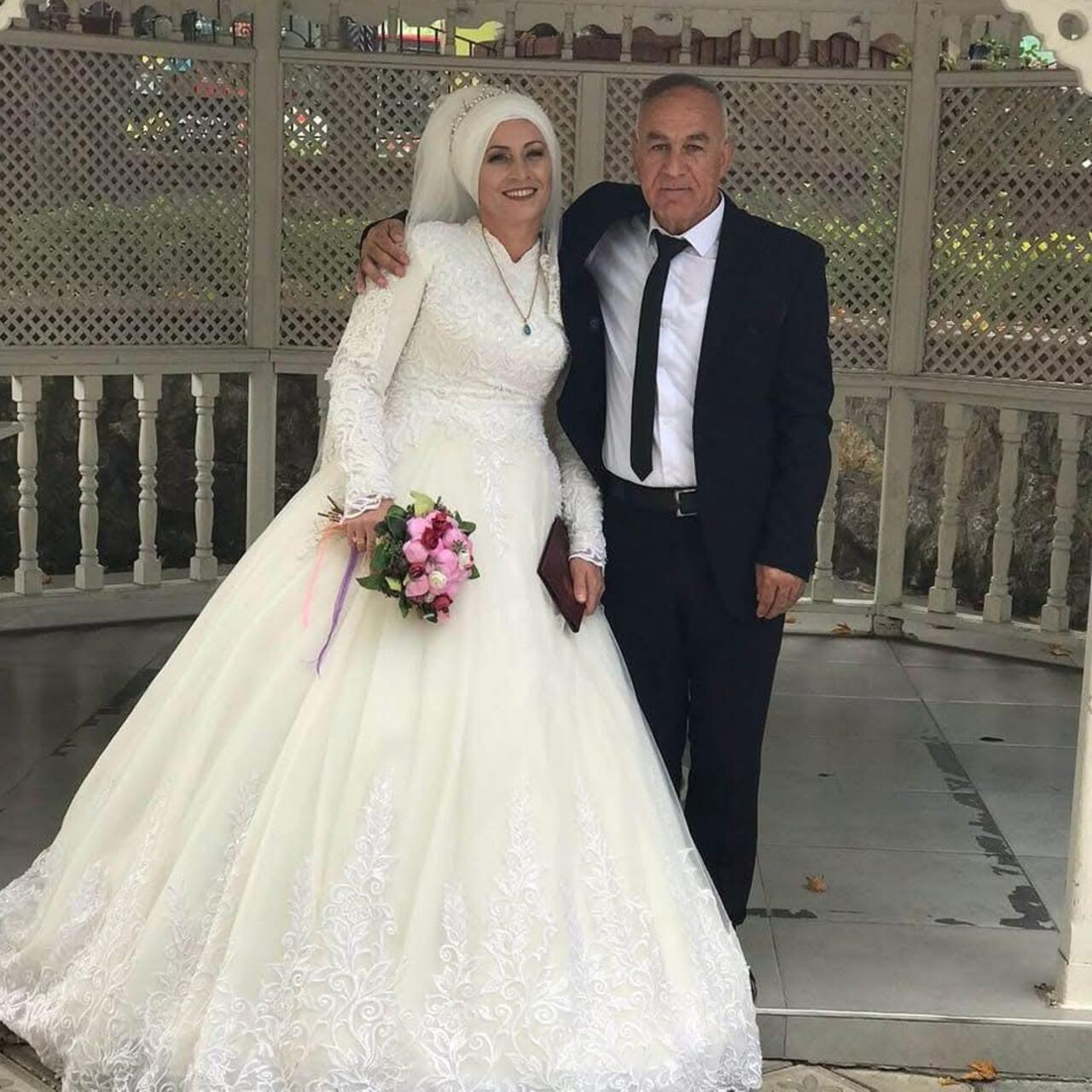 1 ay önce boşandığı karısını öldürdü!