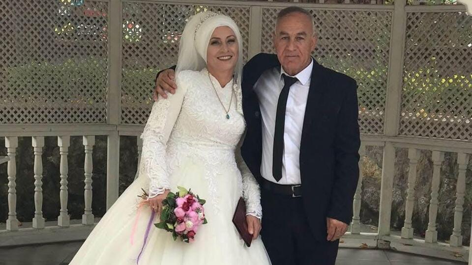 1 ay önce boşandığı karısını öldürdü!