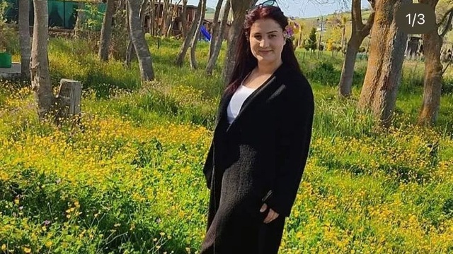 Genç kadın 5.kattan düştü!