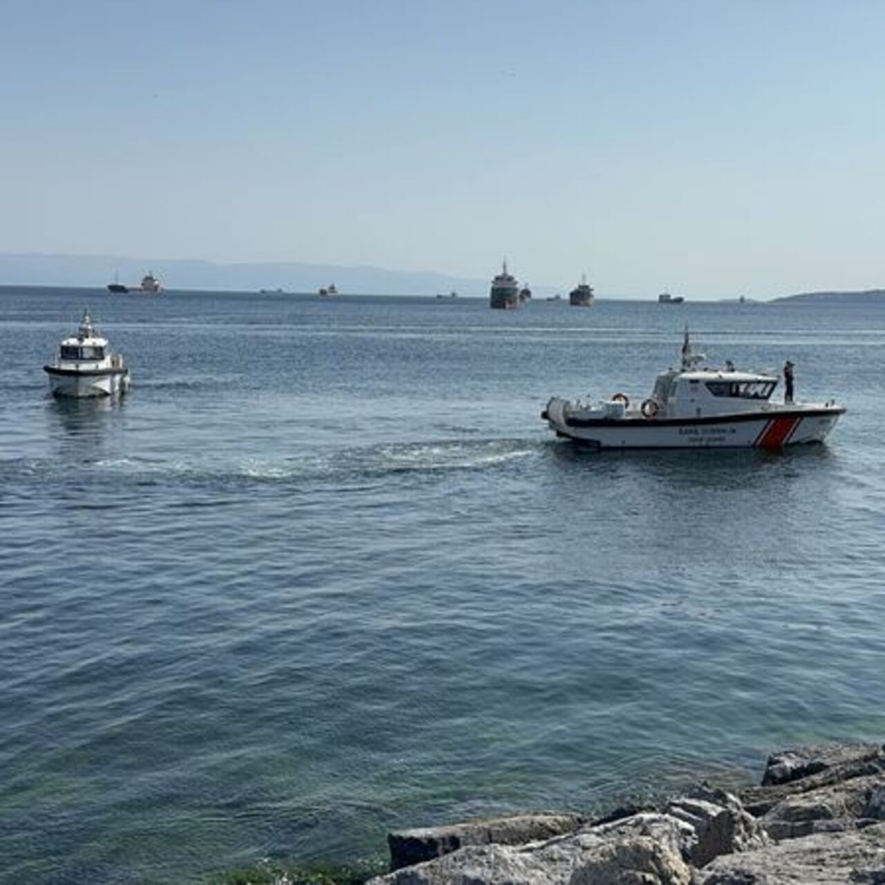 Kartal'da denizde kaybolan kişi aranıyor