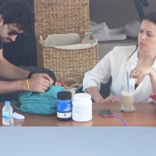İrem ile Furkan tatilde