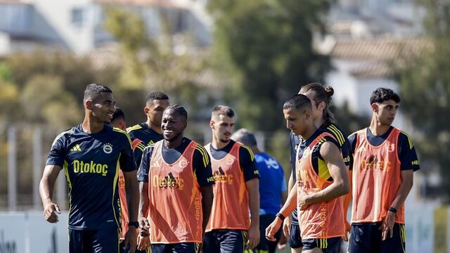 Fenerbahçe çift idman yaptı!