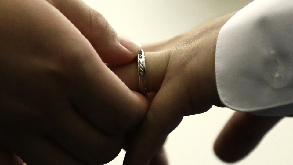 Süresiz nafaka AYM'ye taşındı! Aile mahkemesi "Anayasa'ya aykırı" dedi