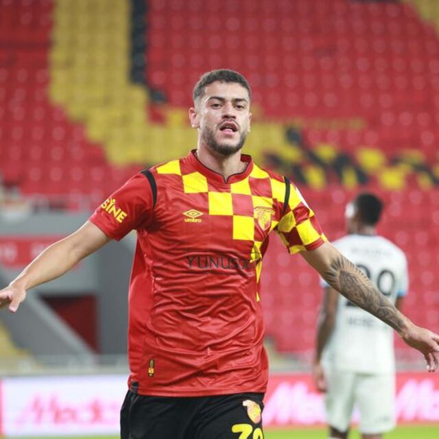 Romulo riske edilmiyor!