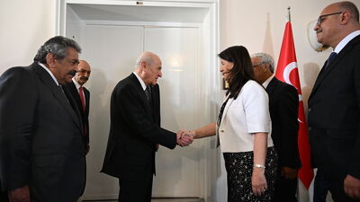 DEM Parti heyetinden Bahçeli'ye ziyaret