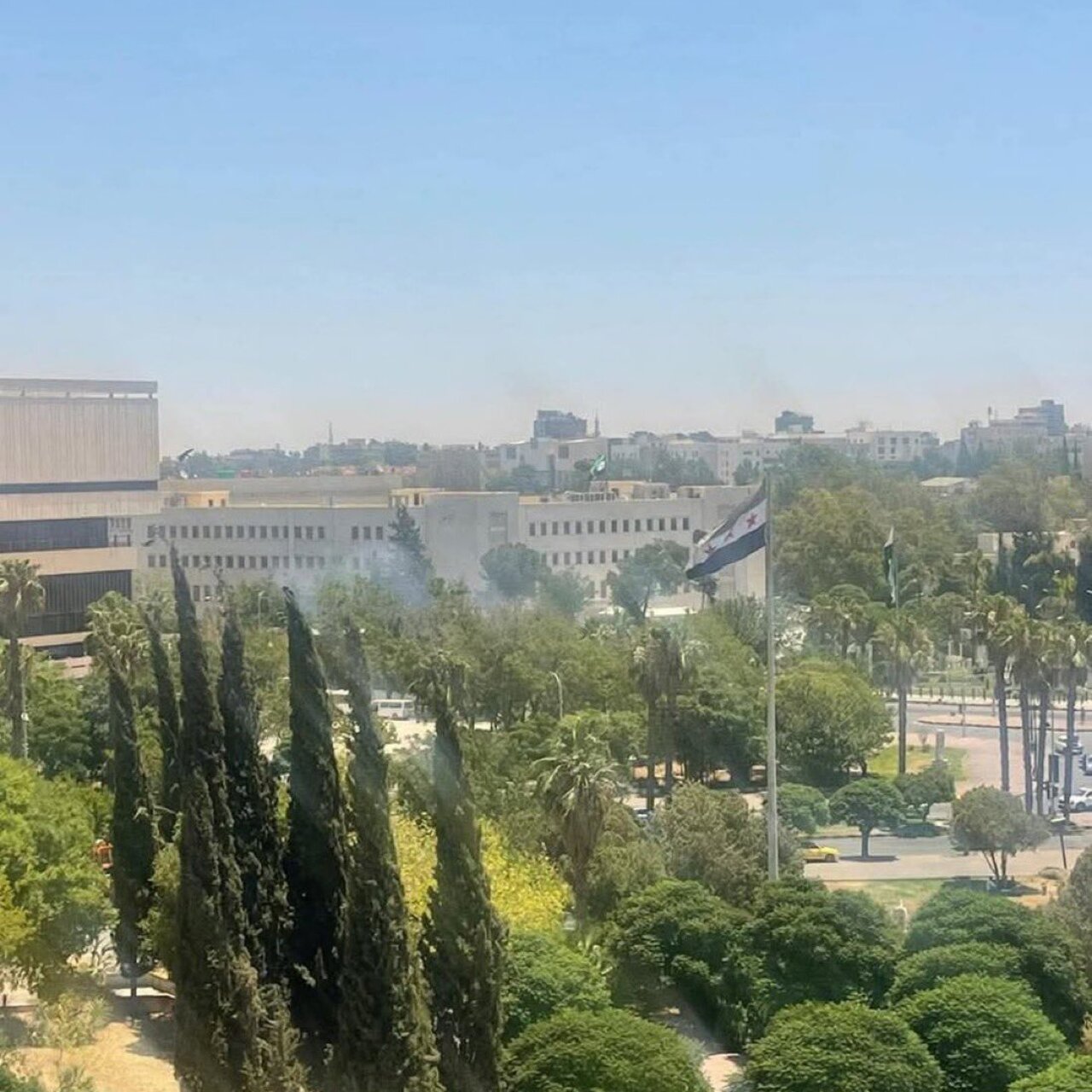 İsrail'den saldırı: Şam'da büyük patlamalar