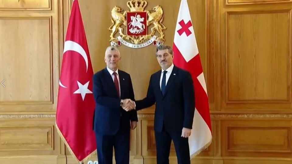 Ticaret Bakanı Bolat, Gürcistan Cumhurbaşkanı tarafından kabul edildi