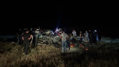 Otomobil şarampole devrildi: 2 ölü, 3 yaralı