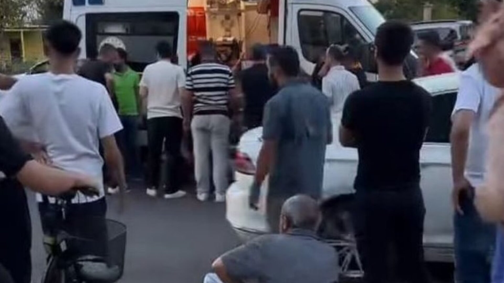 Diyarbakır'da Toprak Kavgası Kanlı Bitti: 2 Kişi Hayatını Kaybetti!