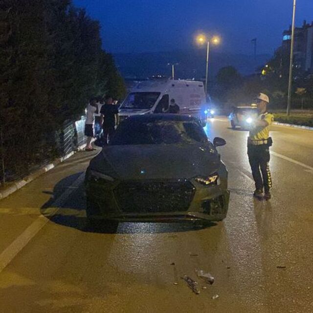 Otomobilin çarptığı genç, hayatını kaybetti