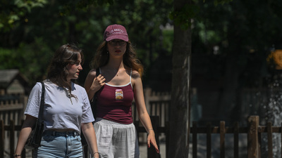 2 bölge için yağmur uyarısı! Sıcaklıklar mevsim normali üzerinde