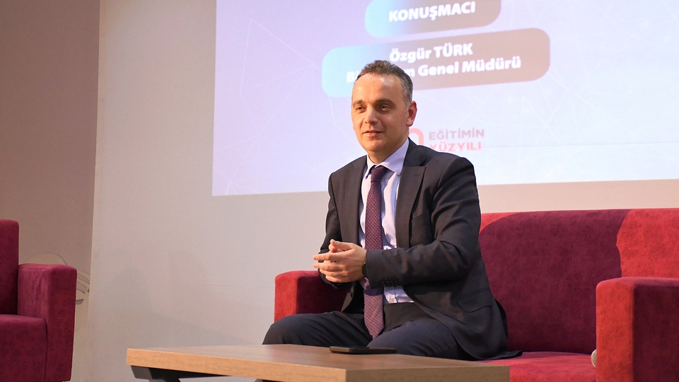 MEB Bilgi İşlem Genel Müdürü Özgür Türk görevden alındı