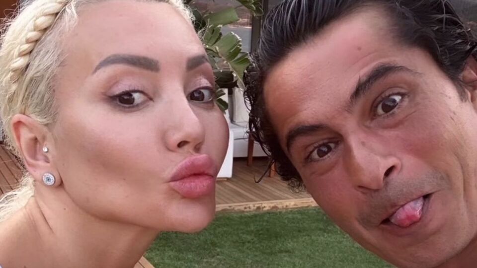 Barışan eski eşler sezonu açtı