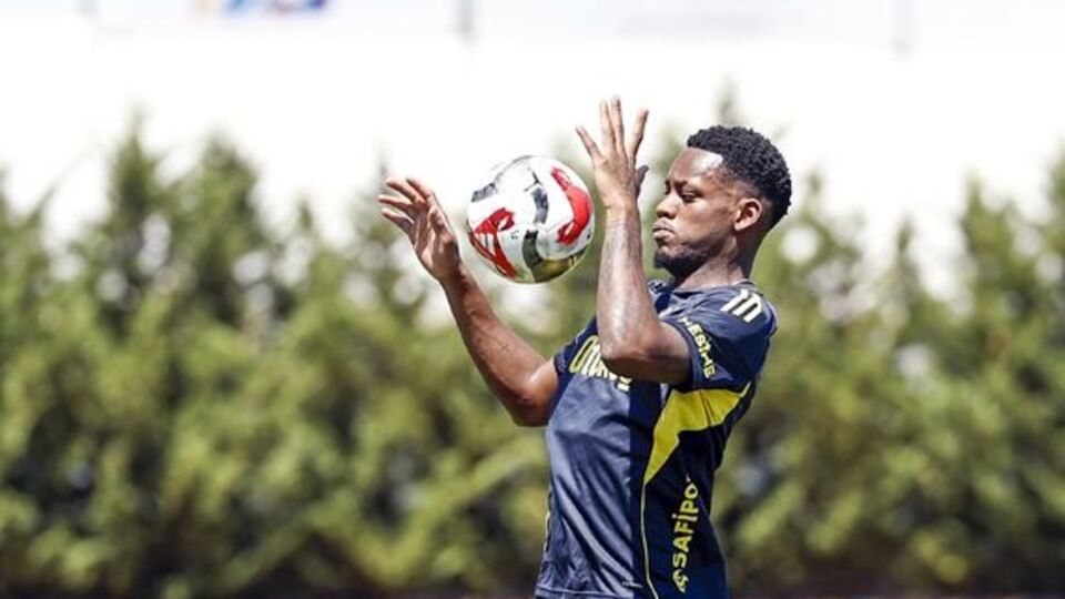 Jhon Duran sahaya indi!