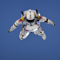 Rekortmen paraşütçü Felix Baumgartner hayatını kaybetti