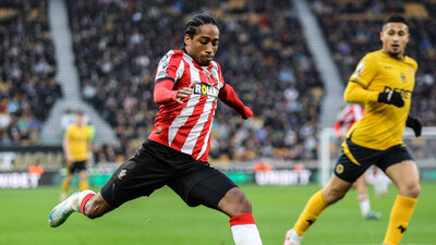 Beşiktaş vazgeçmişti, Premier Lig'de kalıyor!