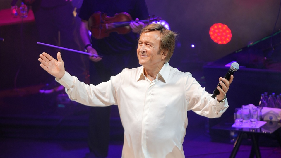 İstanbullu hayranlarıyla buluştu