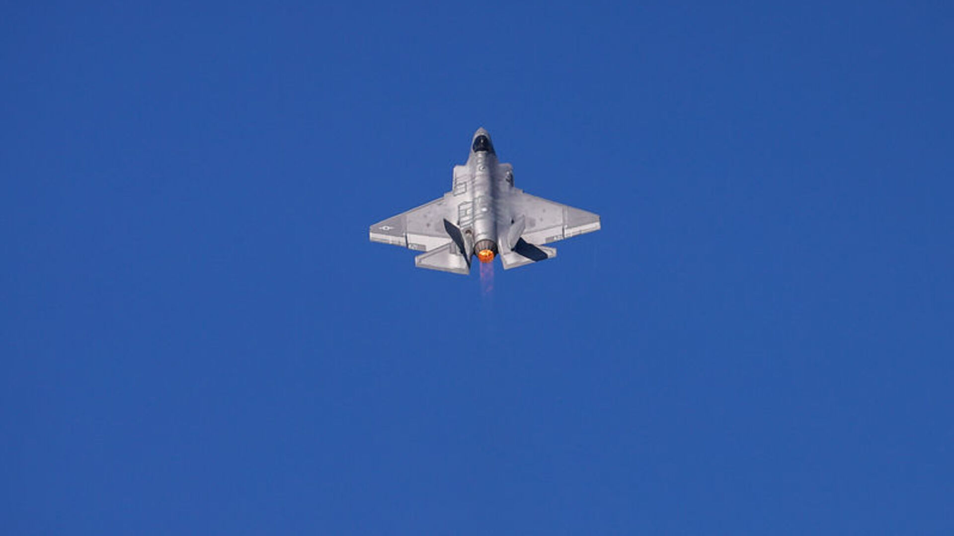 İsviçreli Vekil F-35'leri Yerden Yere Vurdu: 'Bu Uçaklar Neden Bu Kadar Pahalı?'