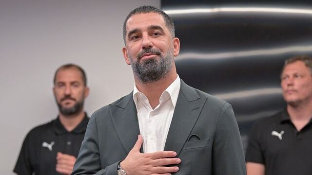 Arda Turan'dan Beşiktaş açıklaması