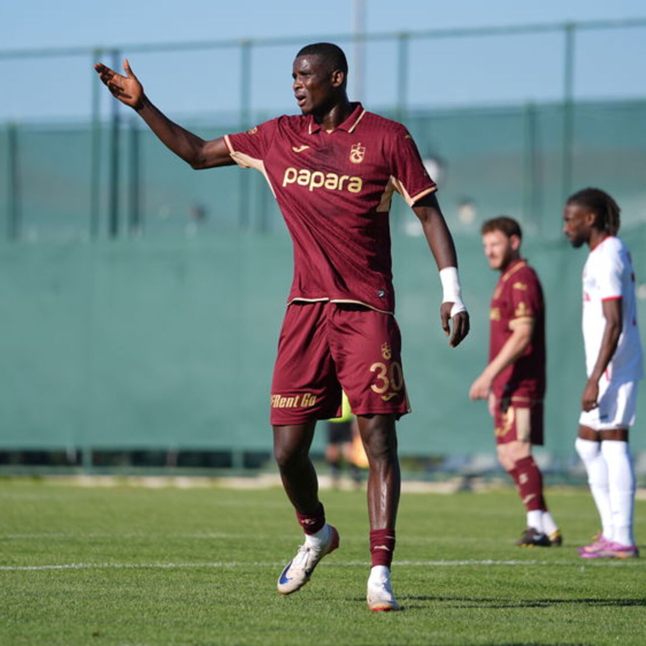 Trabzonspor'dan Onuachu açıklaması!