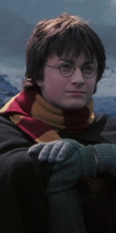 Mavi gözlü Harry, cips saklayan Draco!